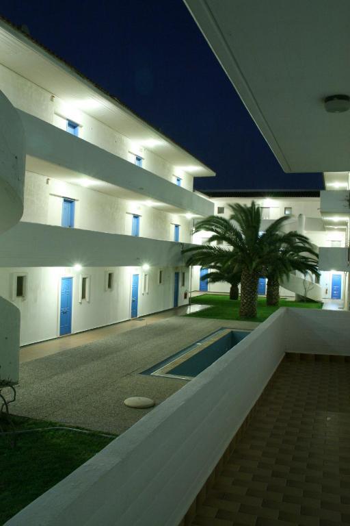 Golden Sun * Rhodes City